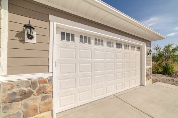 Cost of Garage Lifting in Nashua